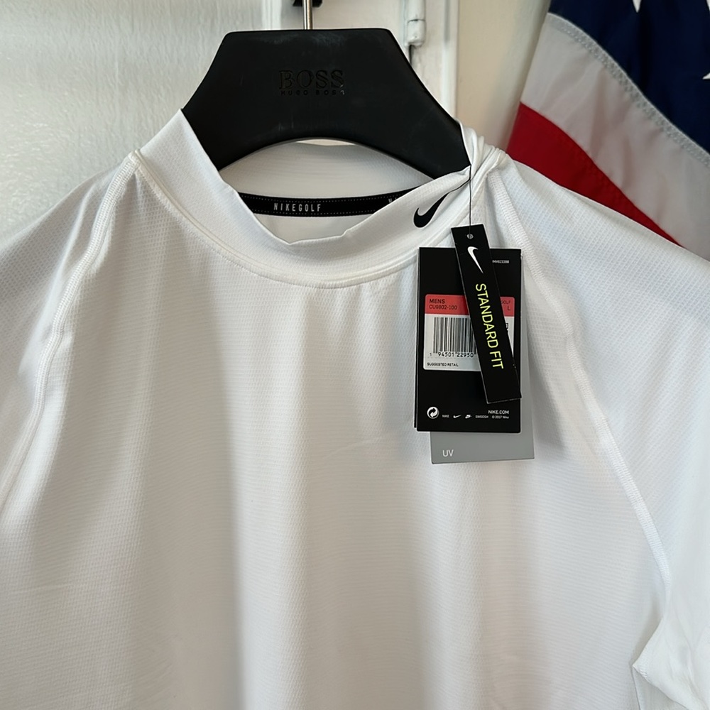 NIKE GOLF TOP - Picture 3 of 6